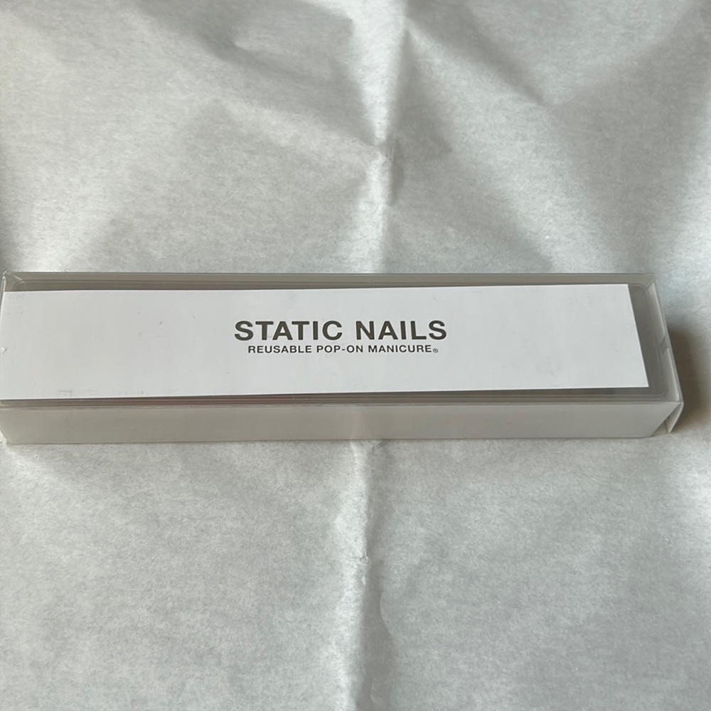 NIB Static Nails Press On Nails